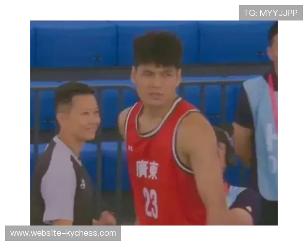 全运会三人篮球赛场指责裁判，江苏队四名队员遭停赛一个月处罚